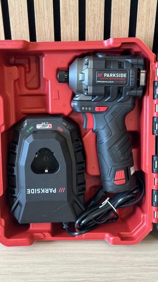 Atornillador Impacto Parkside Performance 170 Nm