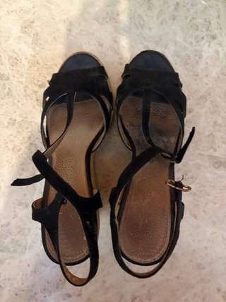 Cuñas negras de esparto