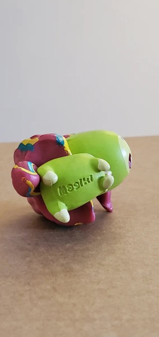 Figura Unicornio Verde Goma 5cm