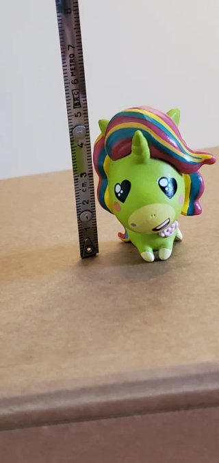 Figura Unicornio Verde Goma 5cm