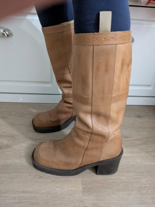 Botas de piel marrones