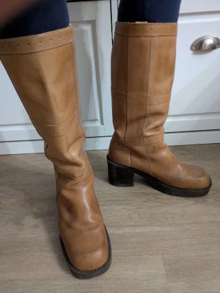 Botas de piel marrones