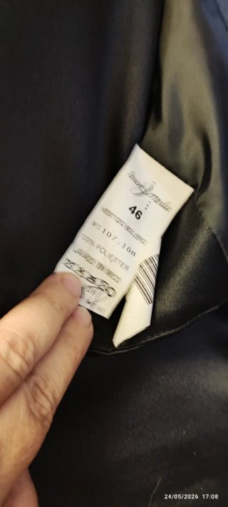 Bolero negro elegante