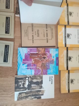 Textos de clásicos grecolatinos