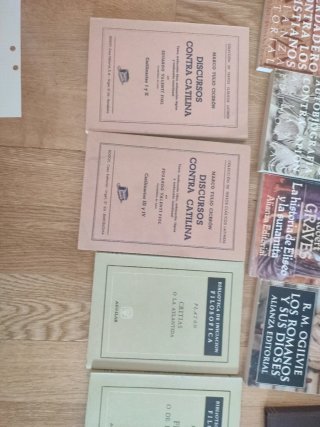 Textos de clásicos grecolatinos