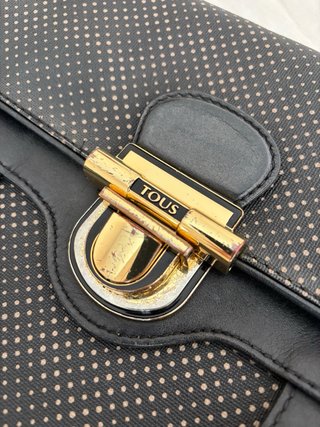 Bolso Tous Negro y Dorado