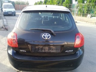 Toyota r16 llanta auris luna 5435425