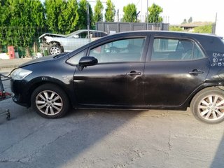 Toyota r16 llanta auris luna 5435425