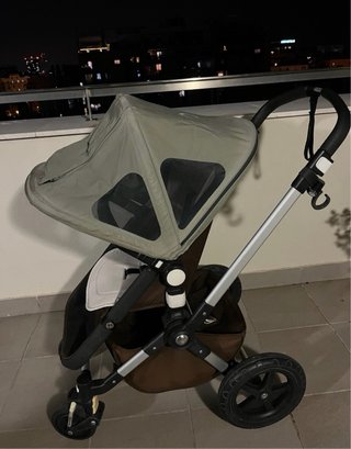 Carrito 2 en 1, marca  Bugaboo Cameleon 3