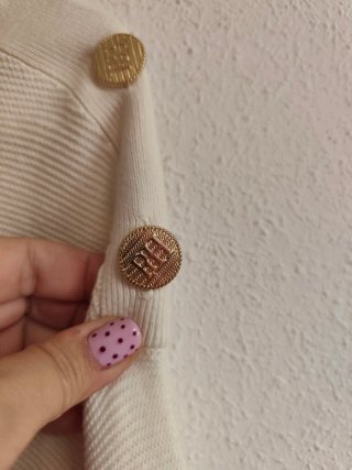 Jersey de chica talla M de Pedro del Hierro.
