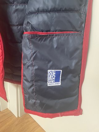 Chaleco Jack & Jones Rojo talla 164 -14Y