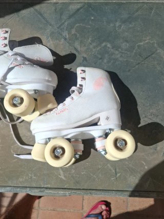 Patines 4 ruedas Oxelo niña T.32