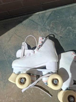 Patines 4 ruedas Oxelo niña T.32