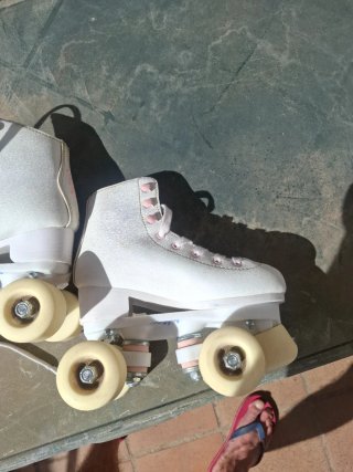 Patines 4 ruedas Oxelo niña T.32