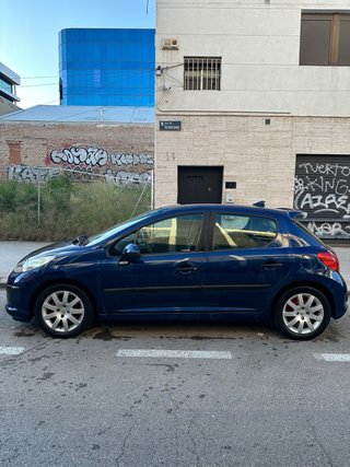 Peugeot 207 2009