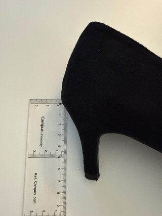 Zapatos de tacón negros ante