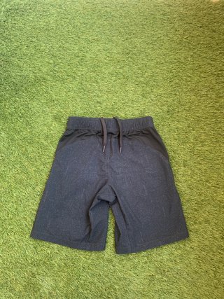 Pantalón corto deportivo negro