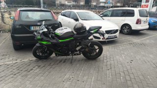 Kawasaki ZX6-R 2024 Negra y Verde