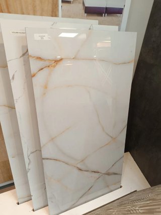 Baldosas y Porcelánico para obra
