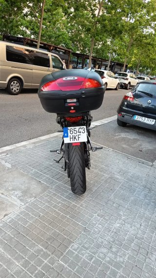 Kawasaki ER-6n Negra