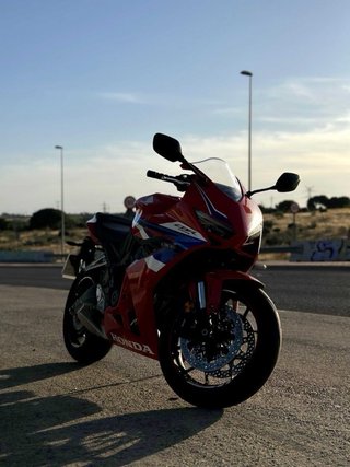 Honda CBR 650R E Clutch 2025 Roja
