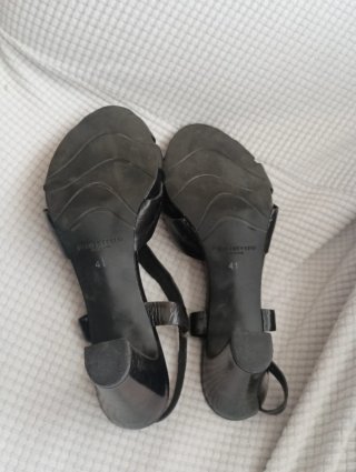 Sandalias Paco Herrero charol negro talla 41