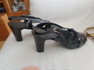 Sandalias Paco Herrero charol negro talla 41