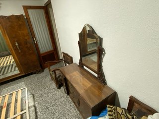 Armario clásico con cama