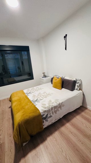 Base Cama Matrimonial con colchon emma