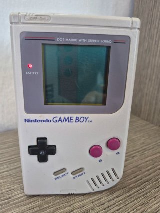 Nintendo Game Boy DMG-01 con Golf