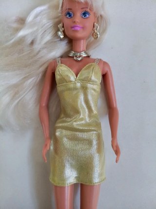 Sindy Hasbro 1994 Glitter Nails Hasbro