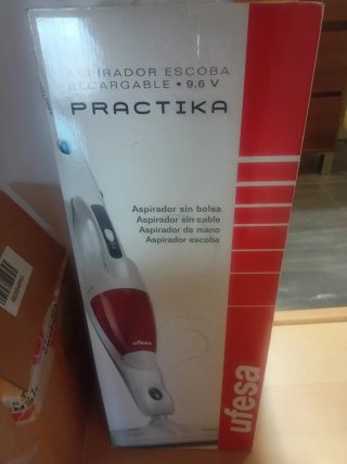 Aspirador Escoba Recargable Practika 9,6V