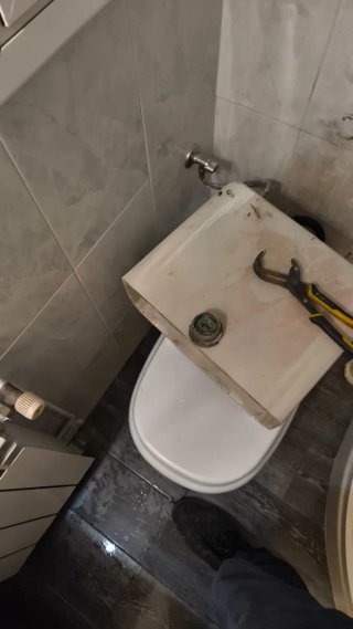 DESATASCOS DE TUBERÍAS Y BAJANTES