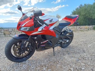 Honda CBR 600rr 2009 Roja y Blanca
