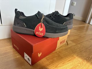 Zapatos Pitas Negro/Gris