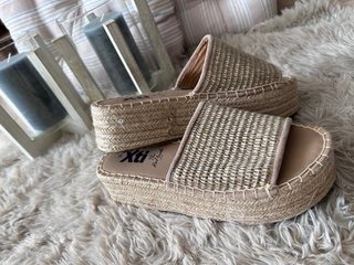 Sandalias Xti Beige y Marrón Talla 38