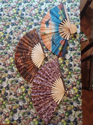 Ventagli decorativi orientali