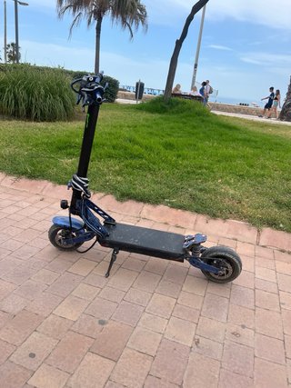 Patinete Eléctrico Azul