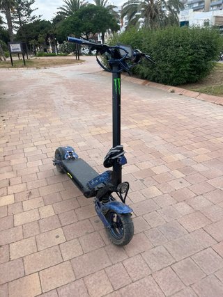 Patinete Eléctrico Azul