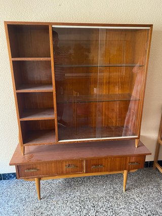 Mesa bar móvil con cajones y compartimento