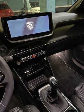 Peugeot 208 2024