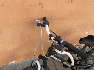 Bicicleta infantil B'TWIN 20 con suspensión