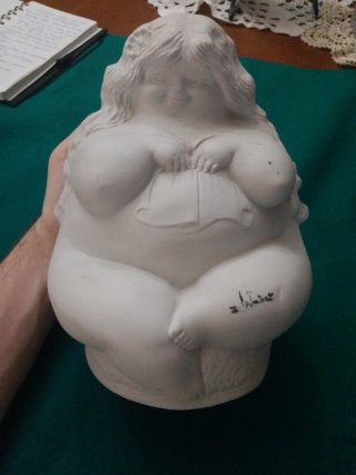 Escultura Las Gordas Ricardo Mesa Porcelana