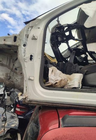 Corte chapa volkswagen 426352 sin ref tiguan
