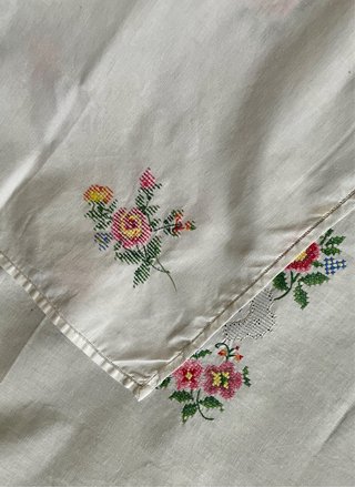 Tovaglietta vintage anni '60 ricamata