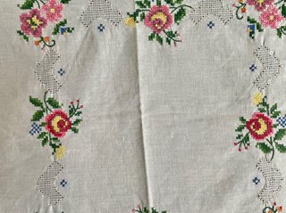 Tovaglietta vintage anni '60 ricamata