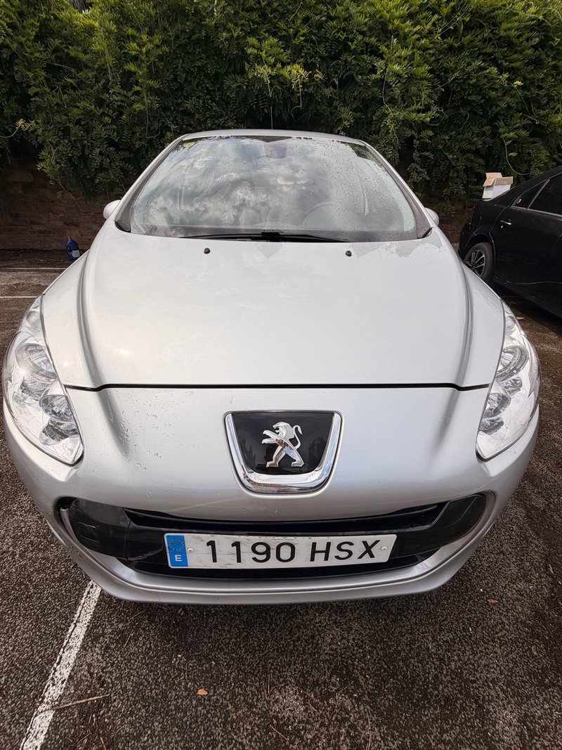 Peugeot 1.6HDI 308 2012 - foto 1
