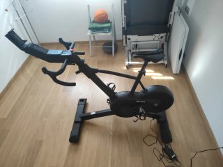Bicicleta estática smartbike BH Exercycle