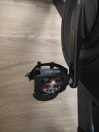 Bicicleta estática smartbike BH Exercycle