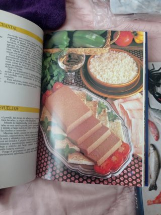 El Mundo de la Cocina. Huevos, puddings y patés